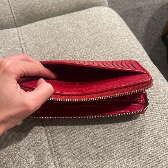 Large Red Coach Wallet Authentic Vintage early 2000s - Picture 3 of 5